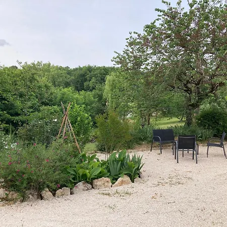 Millepertuis فندق مبيت وإفطار Auriac-du-Périgord